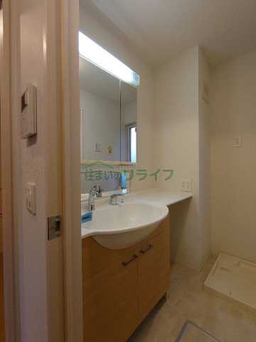 洗面設備　別部屋同タイプ部屋の参考写真となります。