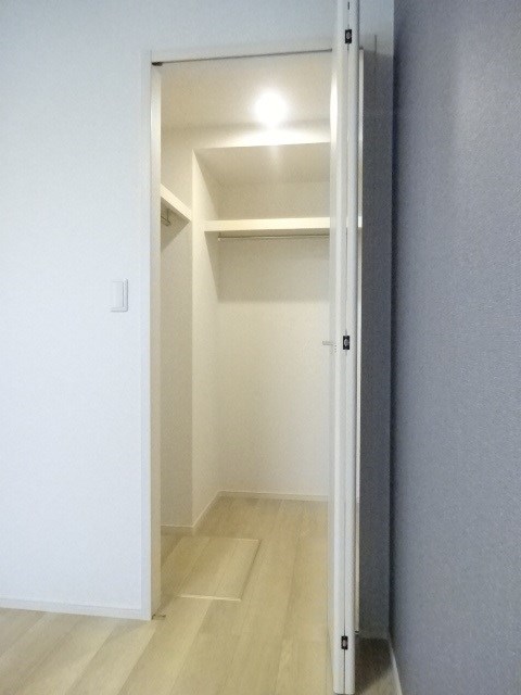 収納　同一物件別部屋写真