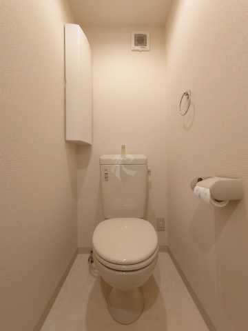 都営大江戸線 両国駅 徒歩6分 5階建 築12年のトイレ写真