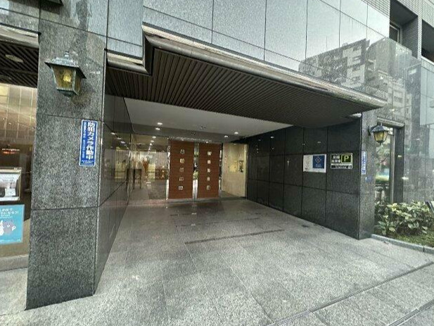 パレステュディオ新宿パークサイドの外観写真