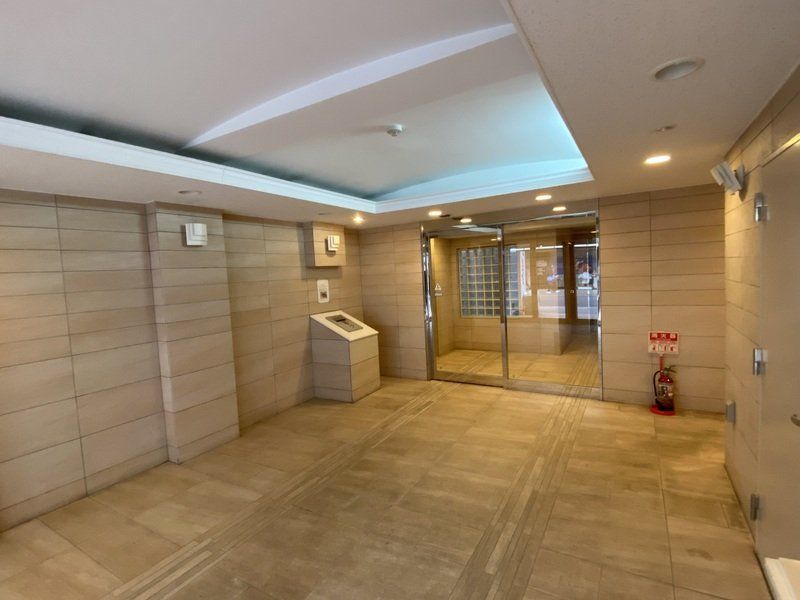 東京メトロ日比谷線 入谷駅 徒歩7分 9階建 築20年の外観写真