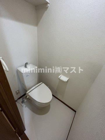 地下鉄千日前線 西長堀駅 徒歩9分 7階建 築51年のトイレ写真