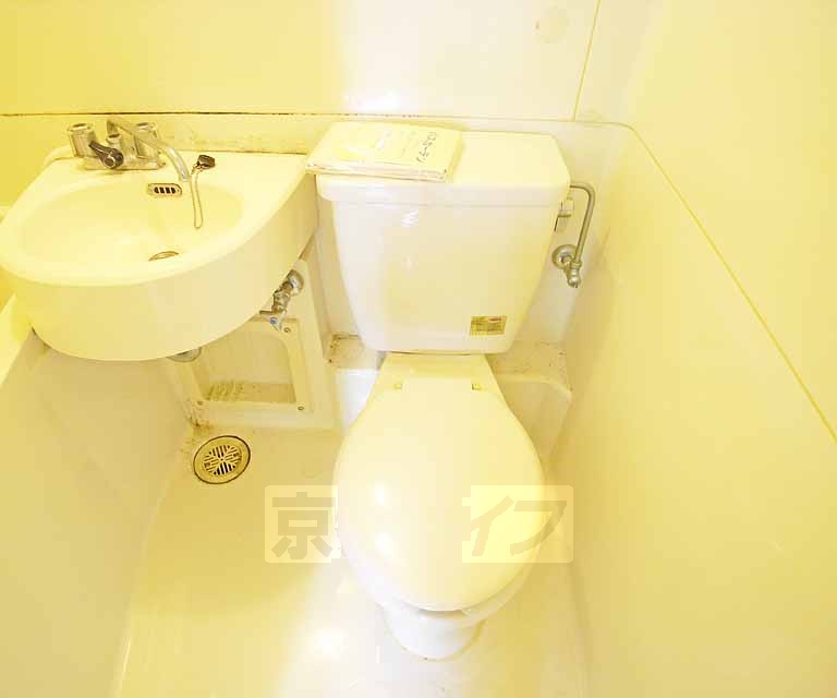 トイレ　ユニットバスのトイレです