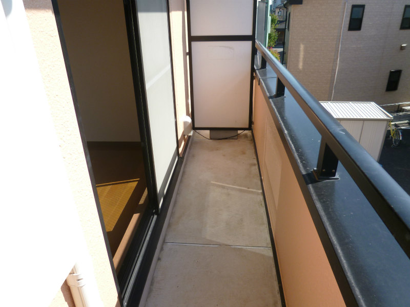 京王線 東府中駅 徒歩9分 3階建 築27年の玄関写真
