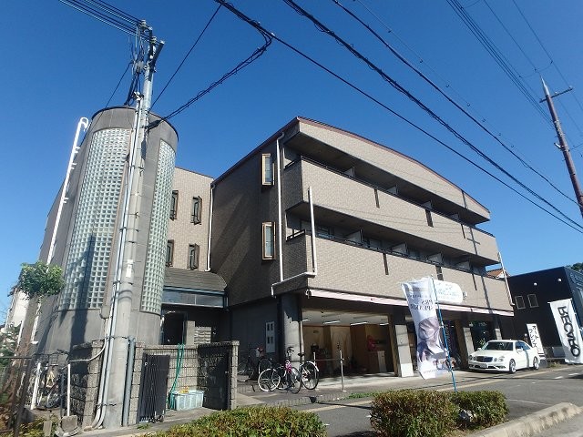 サンライト八王寺の外観写真