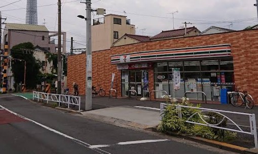 コンビニ　セブンイレブン墨田京島2丁目店（コンビニ）まで208m