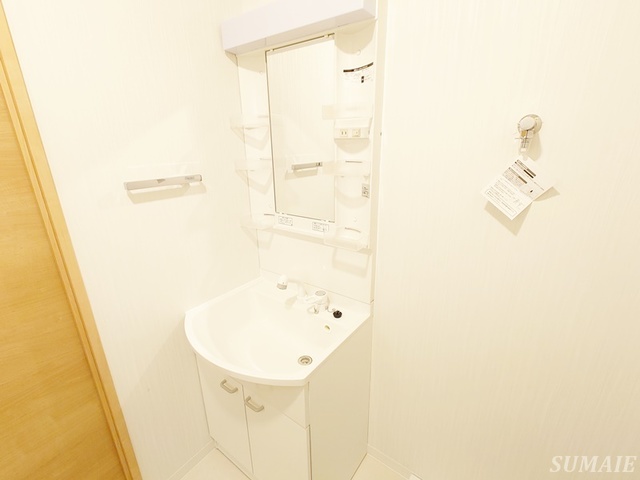 洗面設備　嬉しい独立洗面台です☆