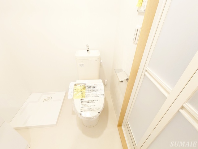 トイレ　温水洗浄機能付き付トイレです☆