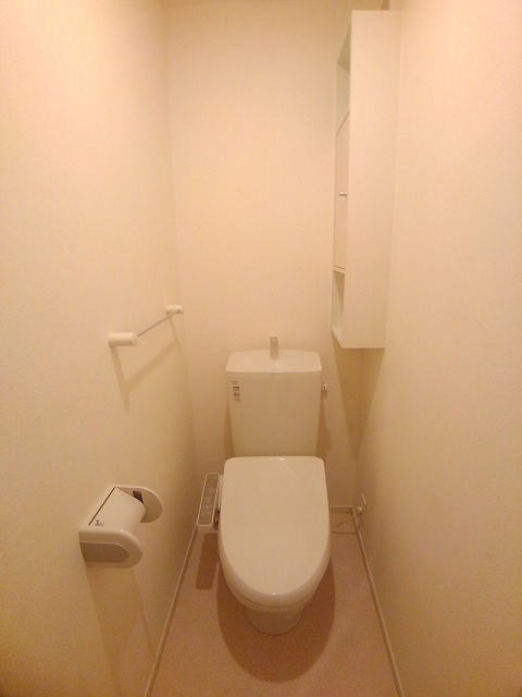 カーサ・クレストのトイレ写真