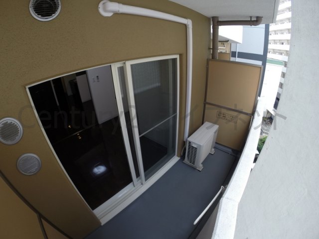 地下鉄御堂筋線 新大阪駅 徒歩5分 15階建 築18年の内装写真