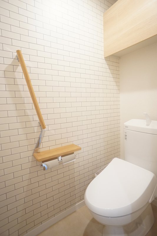 ＪＲ山手線 大塚駅 徒歩10分 3階建 築21年のトイレ写真