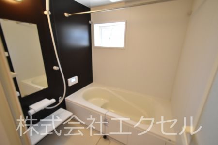 京王線 高幡不動駅 徒歩5分 2階建 築12年の風呂写真