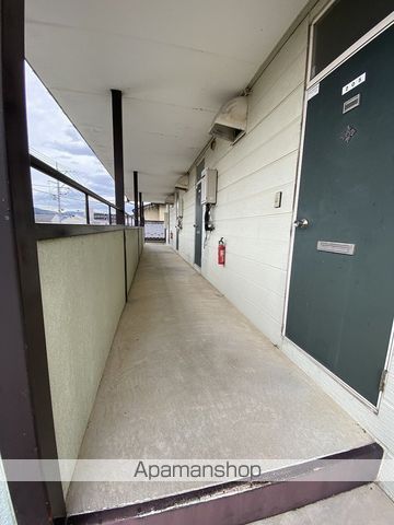 ＪＲ東北本線 南福島駅 徒歩10分 2階建 築39年の外観写真