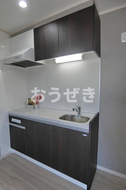 ＪＲ京浜東北線 磯子駅 徒歩8分 3階建 新築のキッチン写真