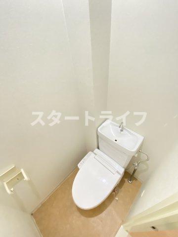 阪急千里線 下新庄駅 徒歩3分 14階建 築47年のトイレ写真