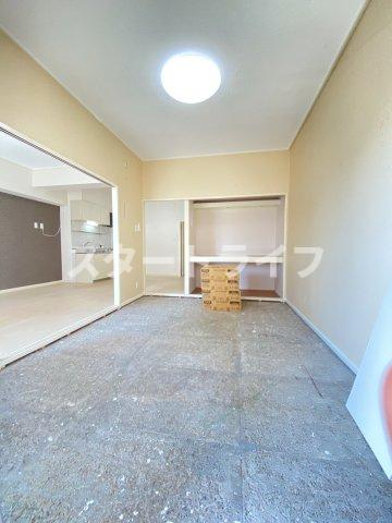 阪急千里線 下新庄駅 徒歩3分 14階建 築47年の内装写真