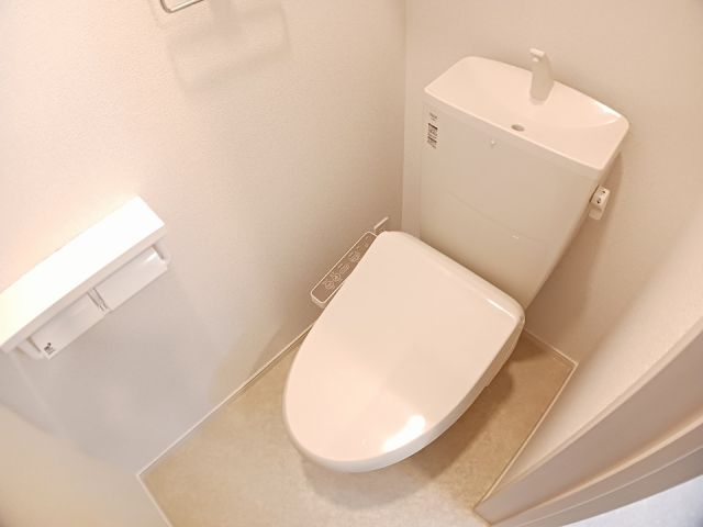 レジデンスMOGII Bのトイレ写真