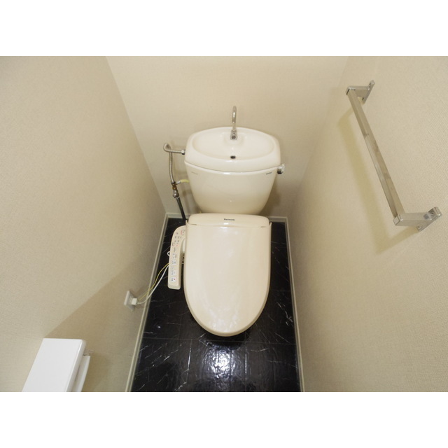 リブ・フレグランスのトイレ写真