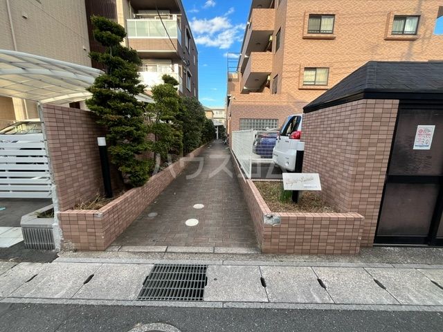 コンフォートグリーンの外観写真