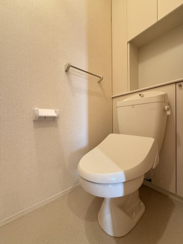 コンフォール長居東のトイレ写真