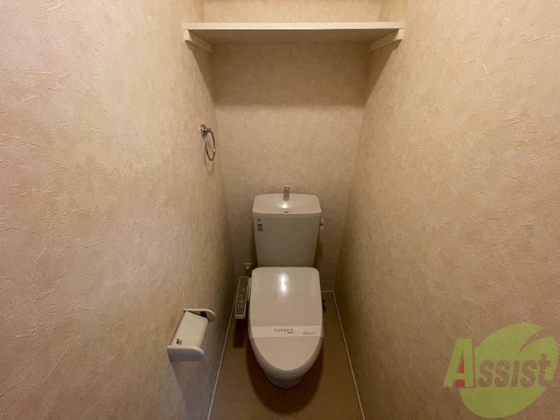 トイレ　トイレの写真です。シンプルで使いやすそうですね。
