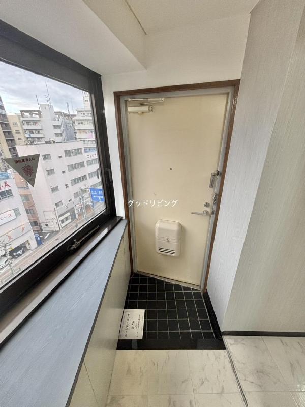 リマールビルIIの玄関写真