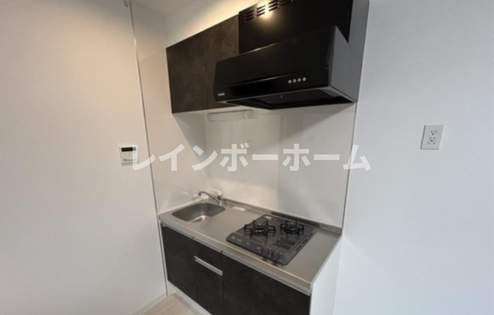 キッチン　コンパクトなキッチンで掃除もラクラク