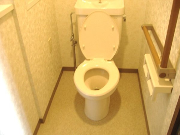 トイレ　WC