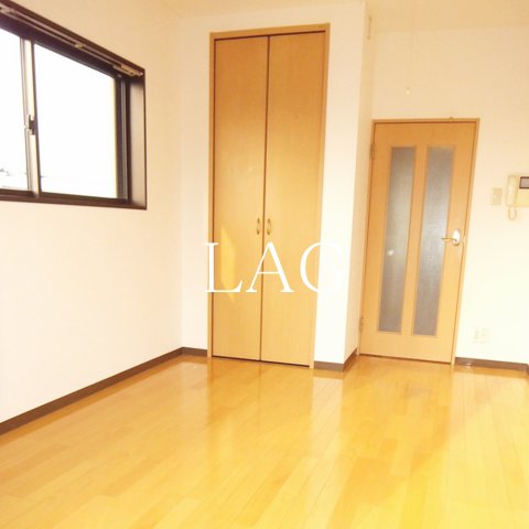 居室・リビング　洋室のお部屋です。