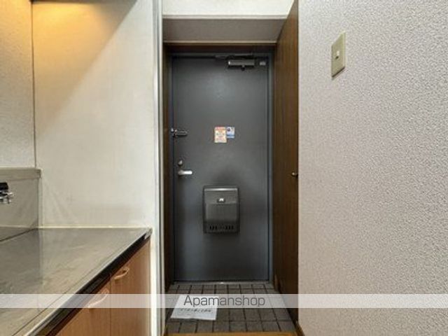 アビテ水前寺の玄関写真