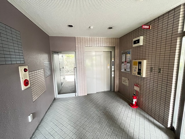 ロビー