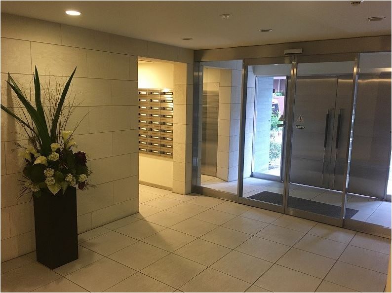 都営浅草線 戸越駅 徒歩7分 7階建 築18年の外観写真