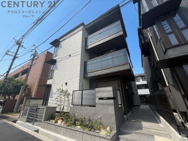 建物外観　オートロック付きでセキュリティ面も安心！
