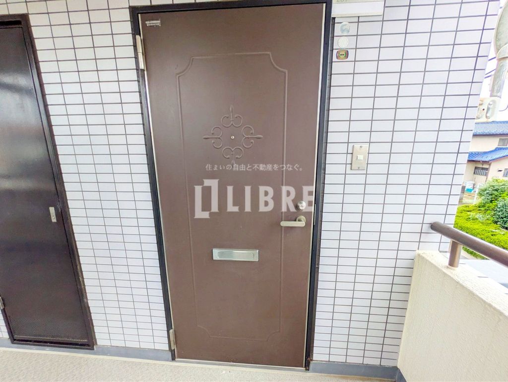 京王線 中河原駅 徒歩7分 3階建 築38年の外観写真