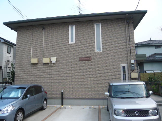 駐車場　★敷地内駐車場★（空き状況・使用料等詳細はご確認下さい）