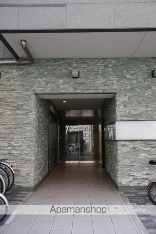 地下鉄谷町線 中崎町駅 徒歩6分 15階建 築13年の外観写真