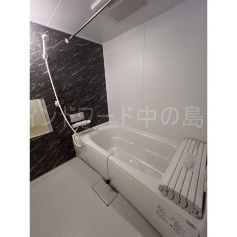 バス・シャワールーム　詳細は、ウィンドワード中の島店までご相談下さい。