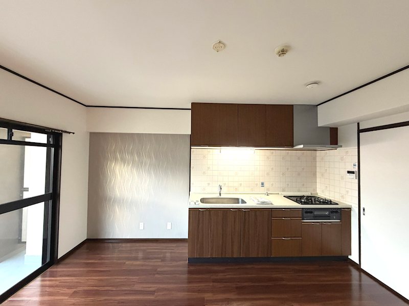 キッチン　※他のお部屋の写真になります。