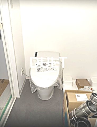トイレ　トイレです。（建築中です。）