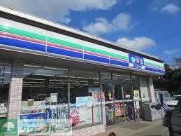 コンビニ　スリーエフ（コンビニ）まで311m