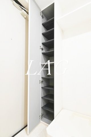 その他設備　シューズボックスです。