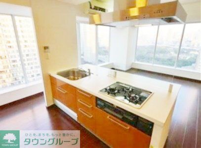 キッチン　お問合せは(株)タウンハウジングレジデンス事業部までお問合…