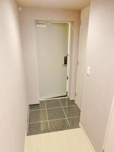 玄関　★ゆったりとした玄関ホール★