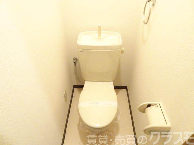 トイレ　ウォシュレット設置できます♪