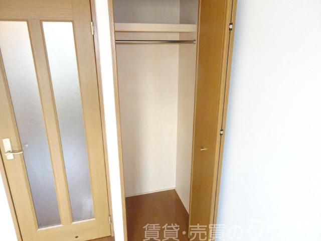 収納　クローゼット