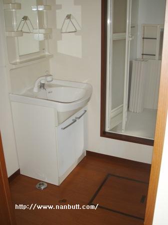 バス・シャワールーム　洗髪洗面化粧台
