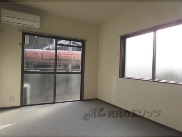 居室・リビング　洋室