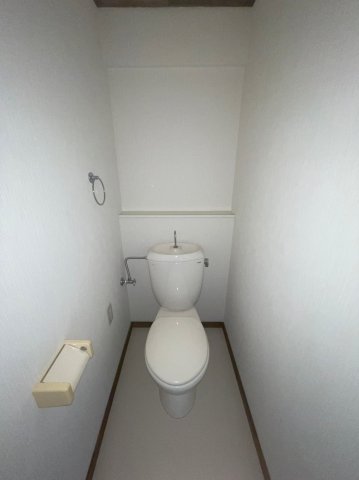 トイレ　トイレもきれいです