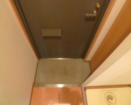 玄関　他号室のお写真です