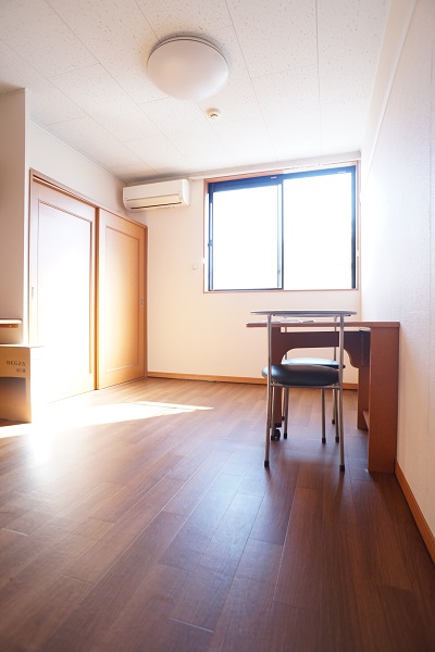 居室・リビング　明るい居室です！